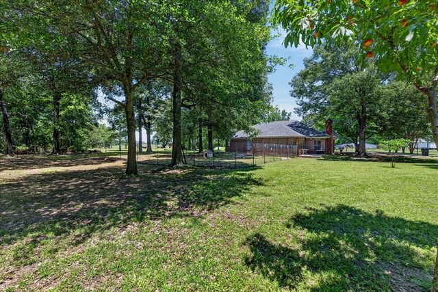 421 Vz County Road 3613, Edgewood, TX 75117