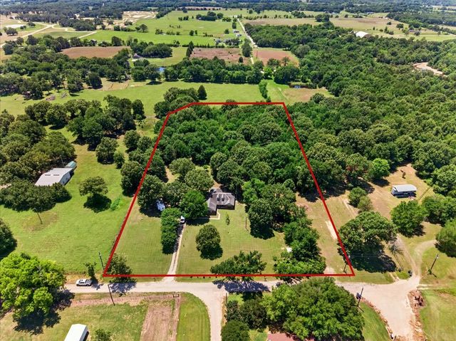 421 Vz County Road 3613, Edgewood, TX 75117