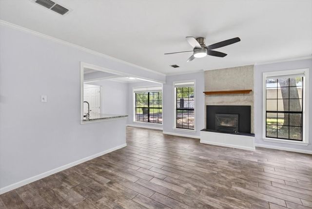 421 Vz County Road 3613, Edgewood, TX 75117