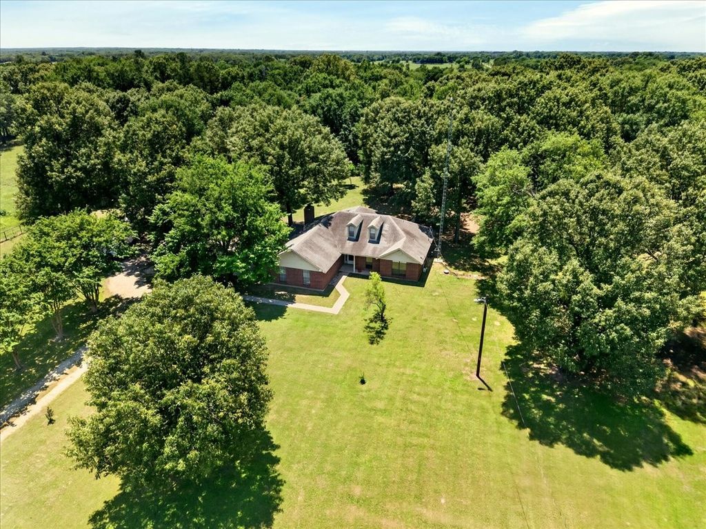 421 Vz County Road 3613, Edgewood, TX 75117