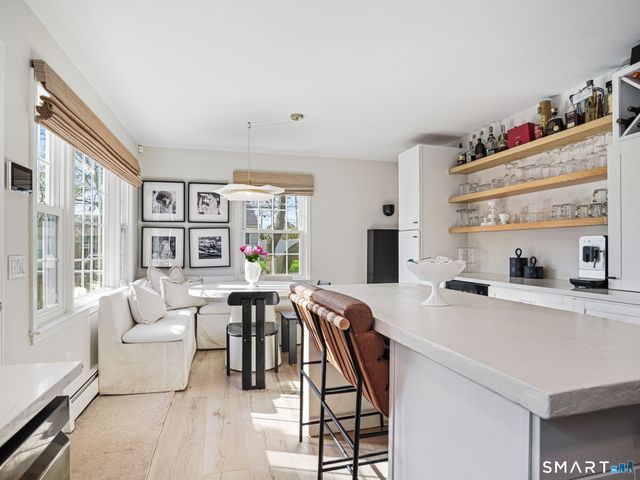 1117 Black Rock Turnpike 1117, Fairfield, CT 06825