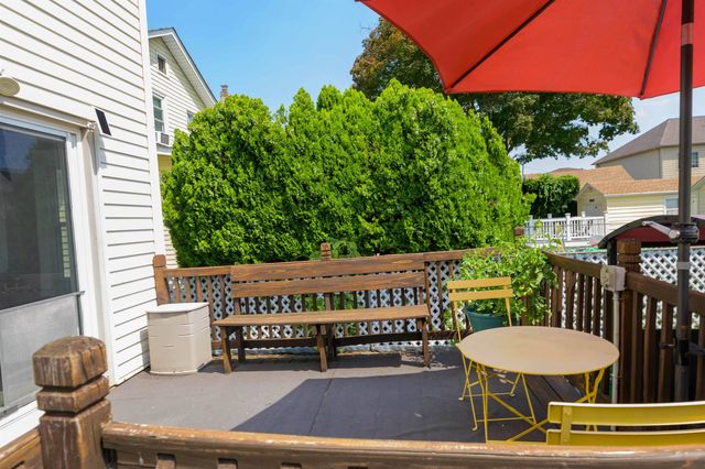 126 POST AVE, Lyndhurst, NJ 07071