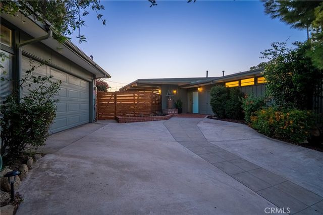11407 Eton, Riverside, CA 92507