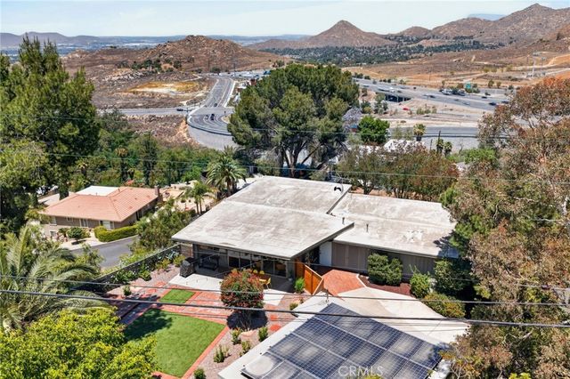 11407 Eton, Riverside, CA 92507