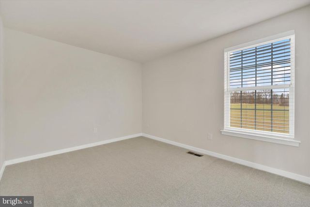 2416 SUNFISH CIR, Quakertown, PA 18951