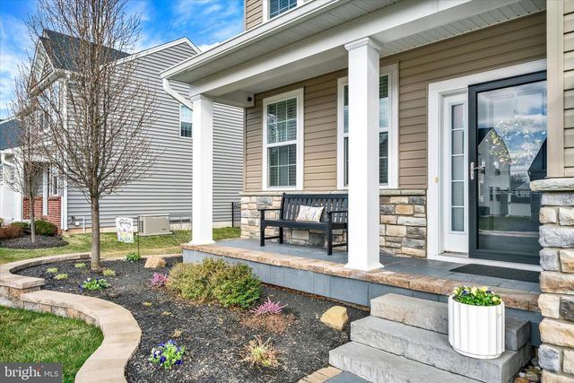 2416 SUNFISH CIR, Quakertown, PA 18951