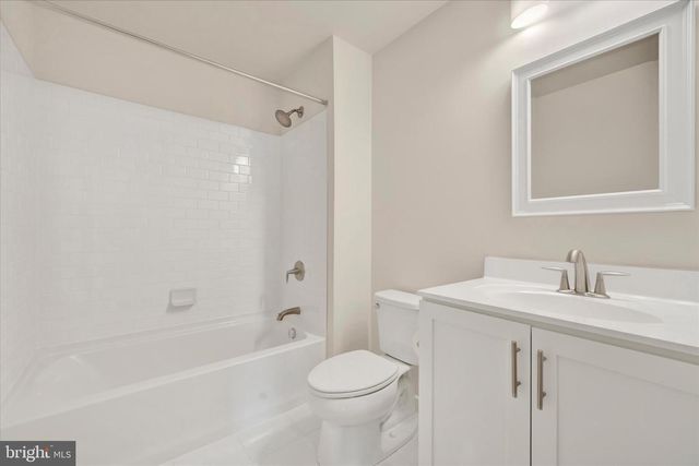 2416 SUNFISH CIR, Quakertown, PA 18951
