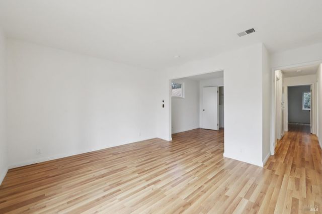 240 Parkview Ter, Vallejo, CA 94589