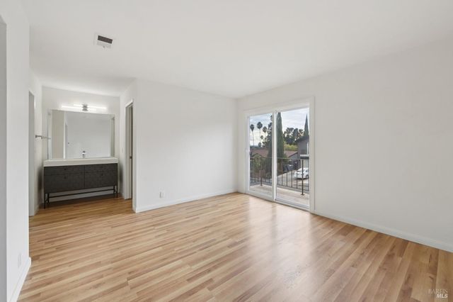 240 Parkview Ter, Vallejo, CA 94589