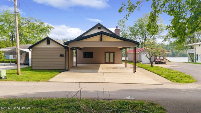 252 W River Rd, Charlestown, IN 47111