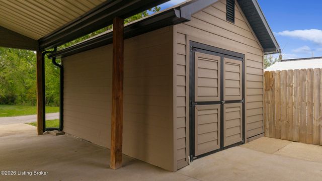 252 W River Rd, Charlestown, IN 47111
