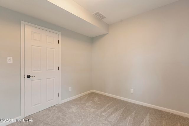 252 W River Rd, Charlestown, IN 47111