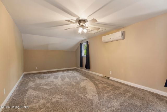 252 W River Rd, Charlestown, IN 47111