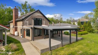 252 W River Rd, Charlestown, IN 47111