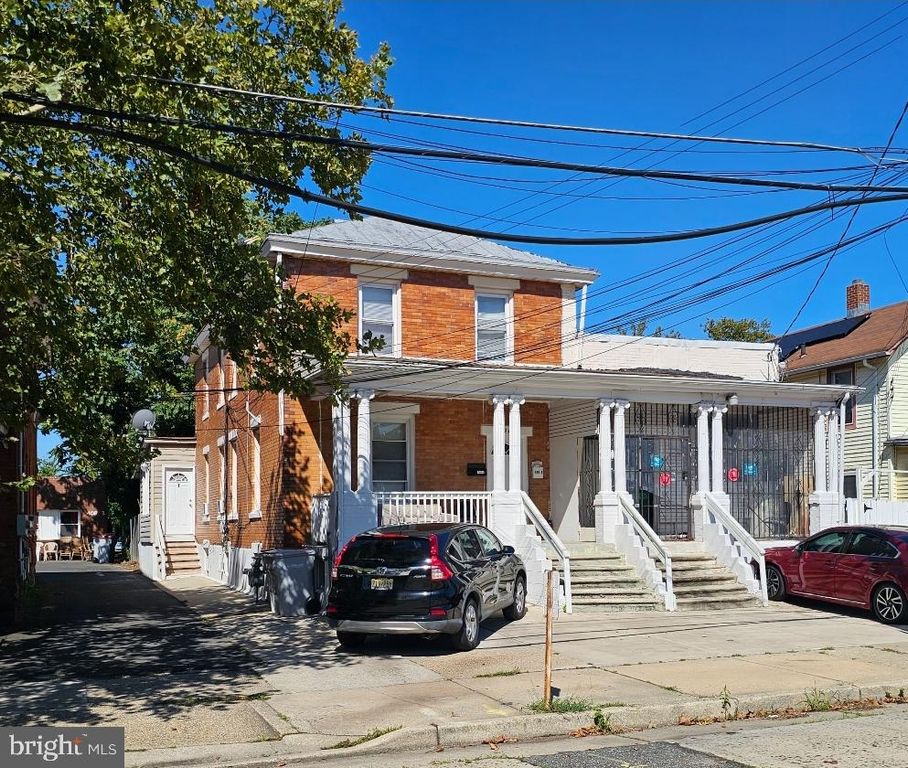 406 S 6TH ST, Vineland, NJ 08360