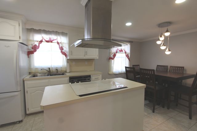 98 Shadycrest Drive, East Hartford, CT 06118