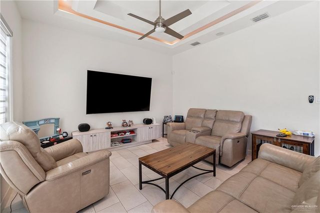 2520 Colvin Avenue, Edinburg, TX 78539