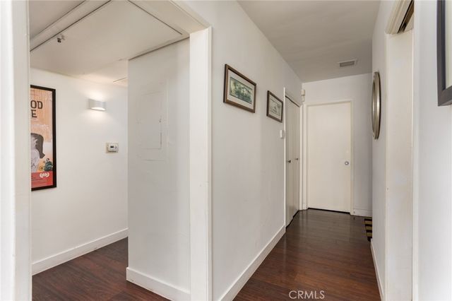 615 E Olive A, Burbank, CA 91501