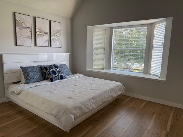 15806 Oak Mountain Drive, Houston, TX 77095