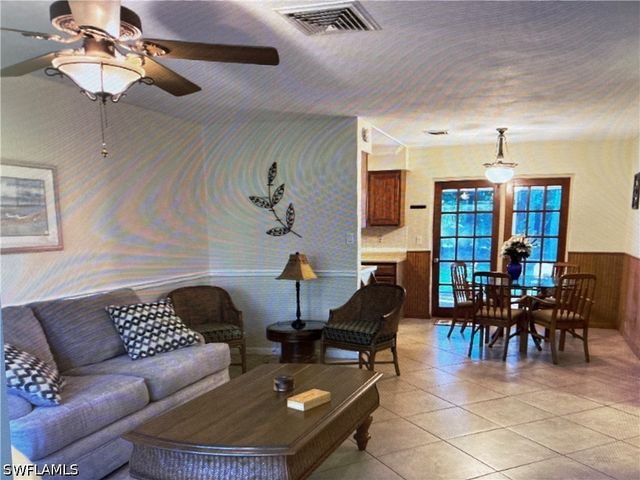 4300 Gail BLVD, Naples, FL 34104