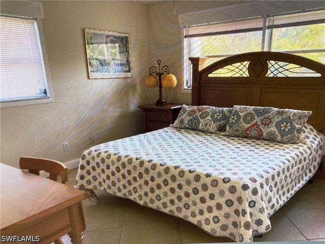 4300 Gail BLVD, Naples, FL 34104