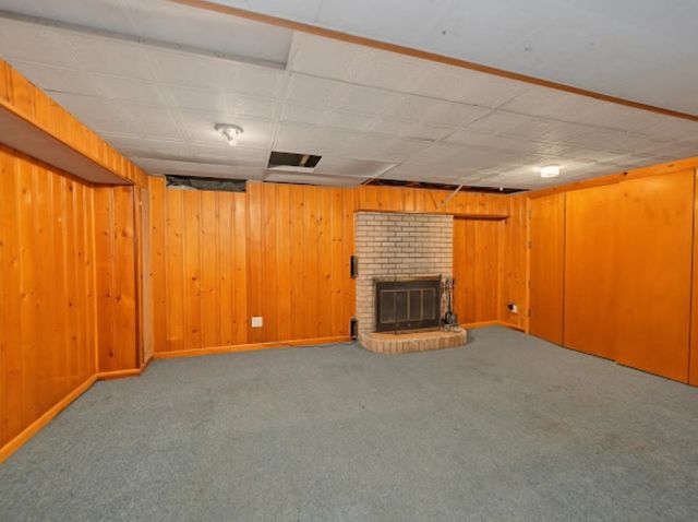 916 S 9th St., Salina, KS 67401