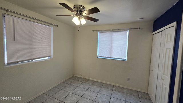 4050 S Kostka Avenue, Tucson, AZ 85714