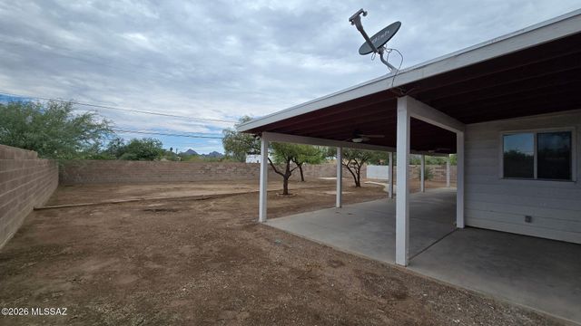 4050 S Kostka Avenue, Tucson, AZ 85714