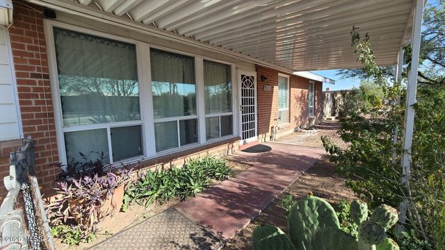 4050 S Kostka Avenue, Tucson, AZ 85714