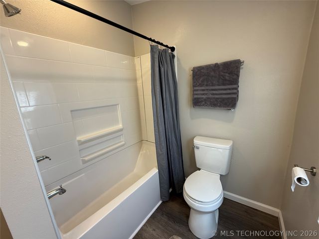 1012 N H, Muskogee, OK 74403