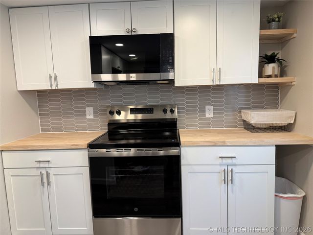 1012 N H, Muskogee, OK 74403