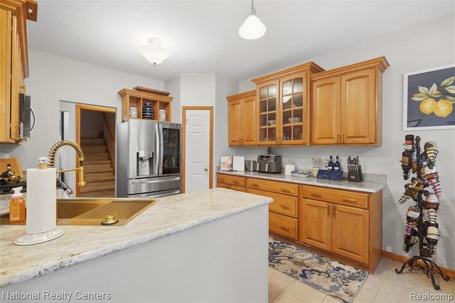 8401 Heartwood Drive, Newport, MI 48166