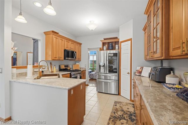 8401 Heartwood Drive, Newport, MI 48166