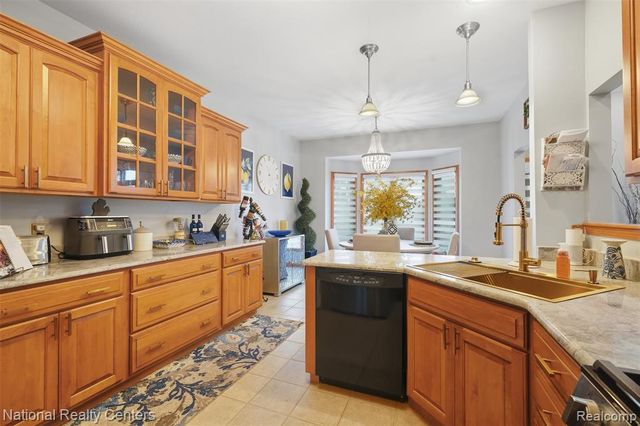 8401 Heartwood Drive, Newport, MI 48166