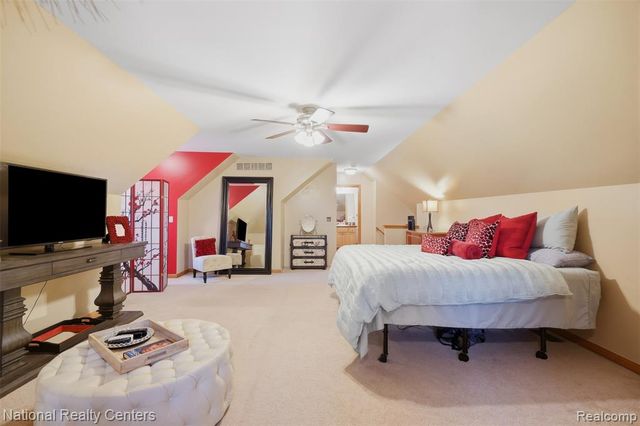 8401 Heartwood Drive, Newport, MI 48166