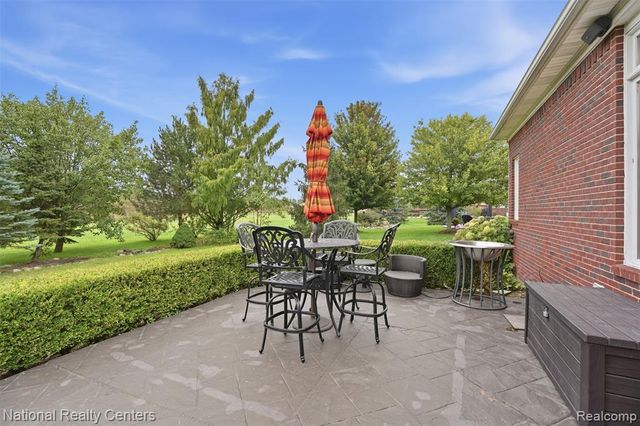 8401 Heartwood Drive, Newport, MI 48166