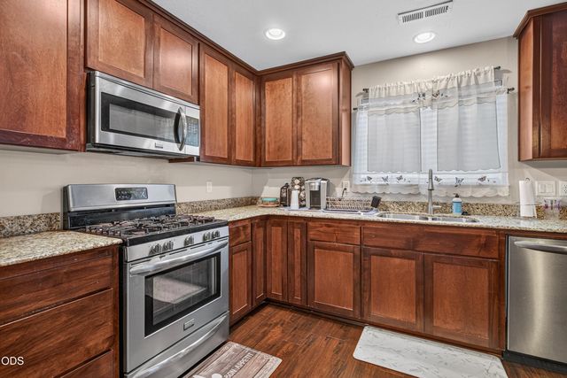 3232 Ford Drive, Medford, OR 97504