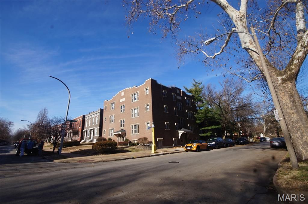 4103 Hartford Street, St Louis, MO 63116