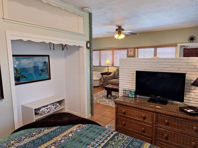 721 N M Street, Lake Worth Beach, FL 33460