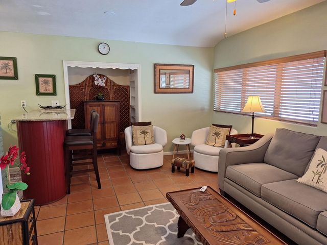 721 N M Street, Lake Worth Beach, FL 33460