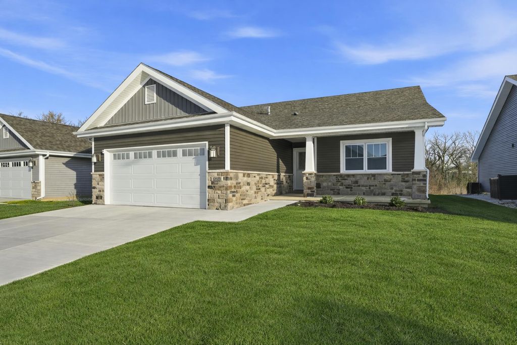 13935 Deodor Street, Cedar Lake, IN 46303