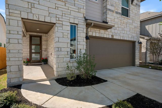 256 Comfort Maple Lane, Dripping Springs, TX 78620