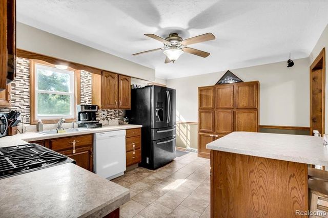 13065 Neff Road, Clio, MI 48420