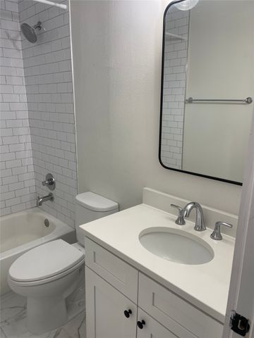 425 N Rosemont Avenue 115, Dallas, TX 75208