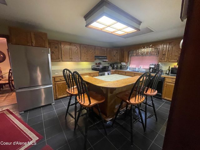 7042 Oak St., Bonners Ferry, ID 83805