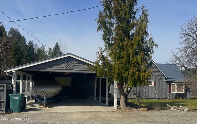 7042 Oak St., Bonners Ferry, ID 83805