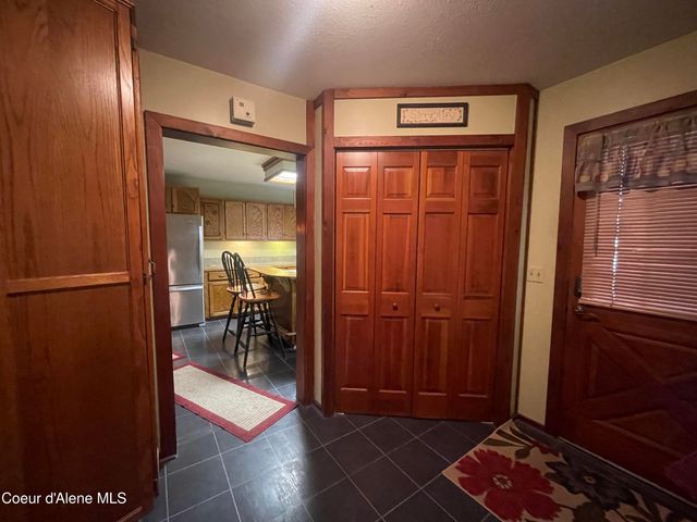 7042 Oak St., Bonners Ferry, ID 83805