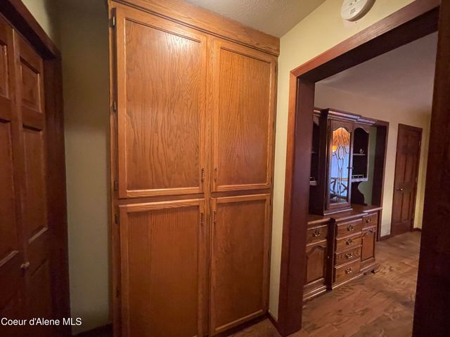 7042 Oak St., Bonners Ferry, ID 83805