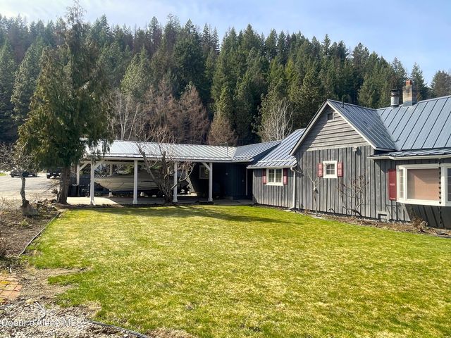 7042 Oak St., Bonners Ferry, ID 83805
