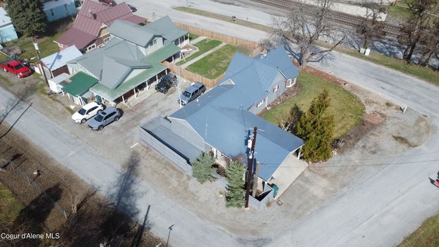 7042 Oak St., Bonners Ferry, ID 83805